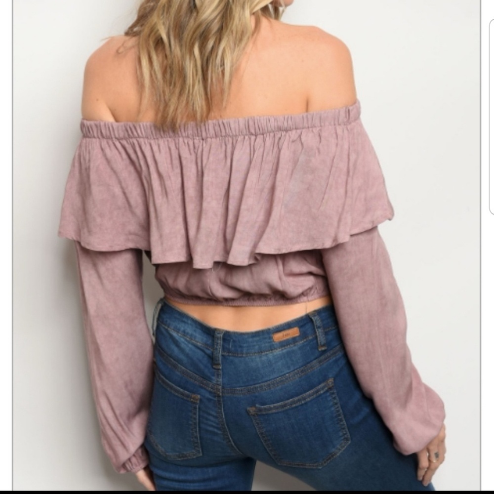 Dusty Rose off shoulder ruffled crop top - Picture 2 of 5